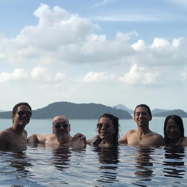 อเล็กซ์ เรนเดลล์ อเล็กซ์ เรนเดลล์