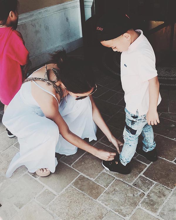 เจนี่ เทียนโพธิ์สุวรรณ นานา ไรบีนา เจนี่ เทียนโพธิ์สุวรรณ นานา ไรบีนา