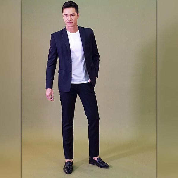 ปีเตอร์ คอร์ป พลอย พลอยพรรณ ปีเตอร์ คอร์ป พลอย พลอยพรรณ