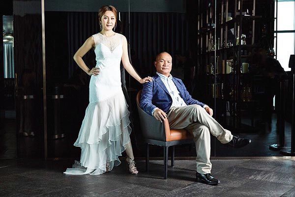 เอ็ม บุษราคัม เอ็ม บุษราคัม