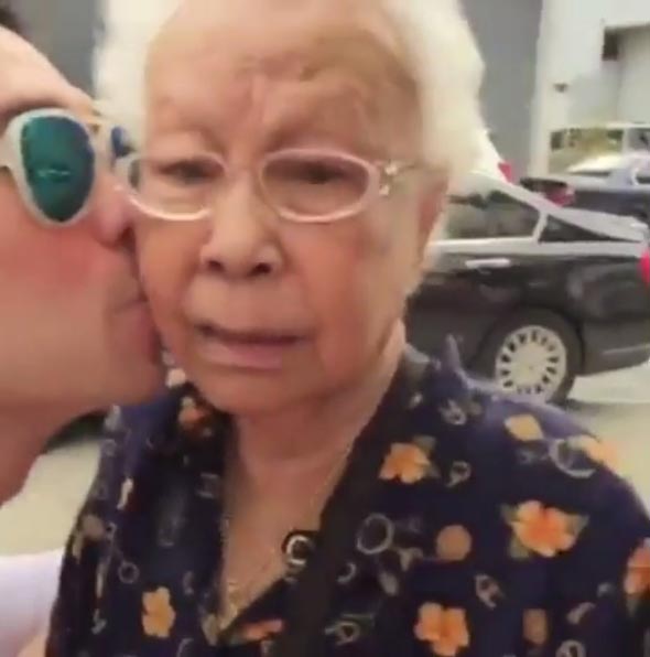 หยวน ดราก้อนไฟว์ หยวน ดราก้อนไฟว์