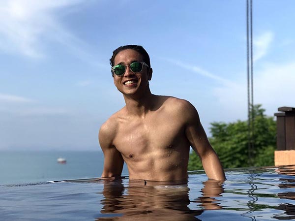 อเล็กซ์ เรนเดลล์ อเล็กซ์ เรนเดลล์