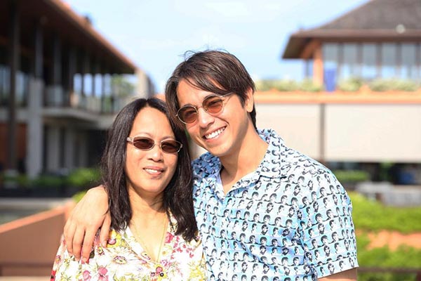 อเล็กซ์ เรนเดลล์ อเล็กซ์ เรนเดลล์