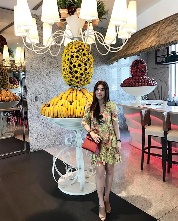 ไฮโซจิ๊บ เสาวนีย์ ไฮโซจิ๊บ เสาวนีย์