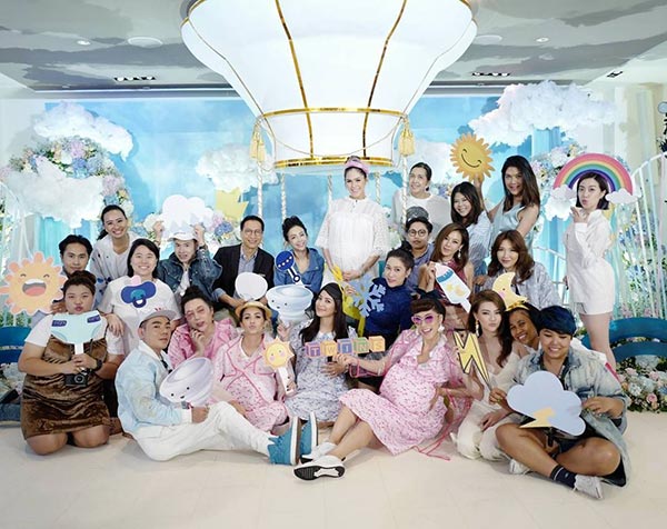 ชมพู่ อารยา ชมพู่ อารยา