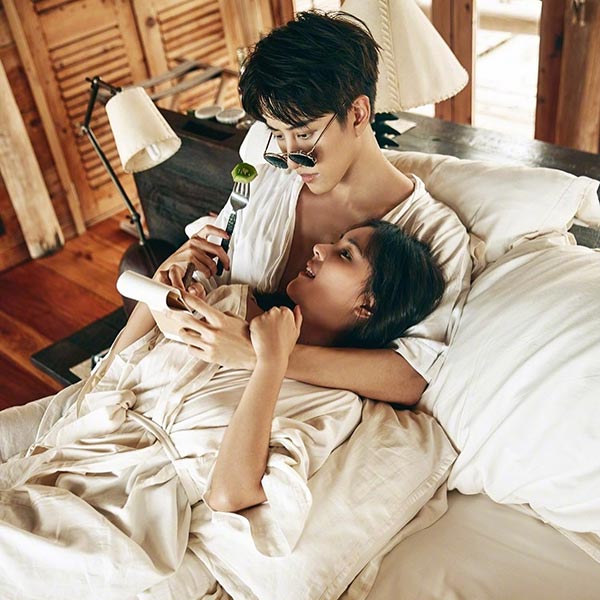 ไมค์ ออม ไมค์ ออม