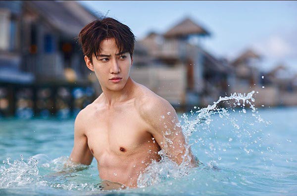 ไมค์ ออม ไมค์ ออม