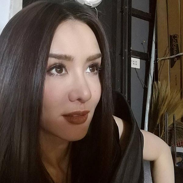 ศรราม นิโคล ศรราม นิโคล