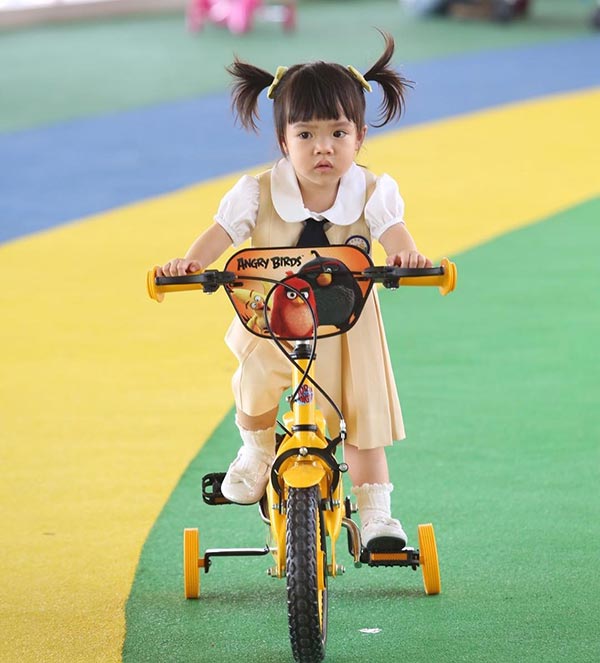น้องรดา ลูกนุ้ย สุจิรา น้องรดา ลูกนุ้ย สุจิรา