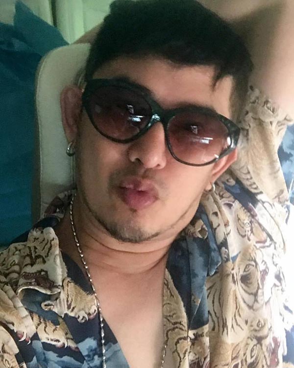 พชร์ อานนท์ พชร์ อานนท์