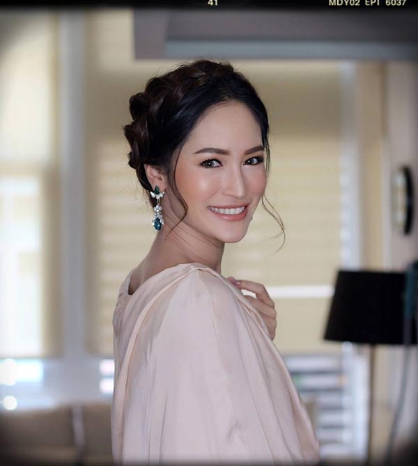 ปีเตอร์ คอร์ป พลอย พลอยพรรณ ปีเตอร์ คอร์ป พลอย พลอยพรรณ