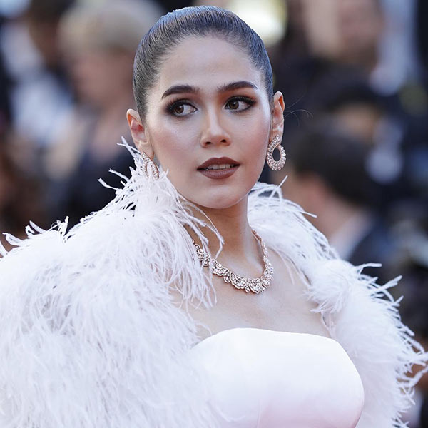 ชมพู่ อารยา ชมพู่ อารยา