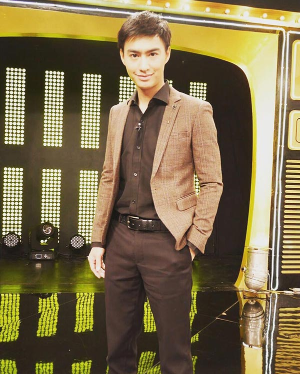 วิน ธาวิน วิน ธาวิน