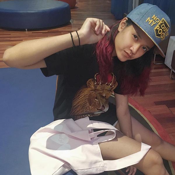 น้องฟลุ๊ค ลูกสาว สุเทพ สีใส น้องฟลุ๊ค ลูกสาว สุเทพ สีใส