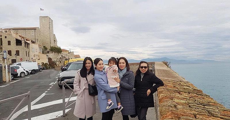 แอฟ ทักษอร แอฟ ทักษอร