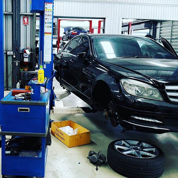 กฤต เจนพานิชการ กฤต เจนพานิชการ