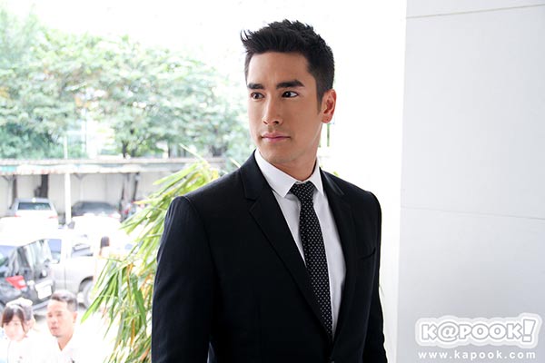 ณเดชน์ แมท ภีรนีย์ ยัยตัวร้ายกับนายต่างดาว ณเดชน์ แมท ภีรนีย์ ยัยตัวร้ายกับนายต่างดาว