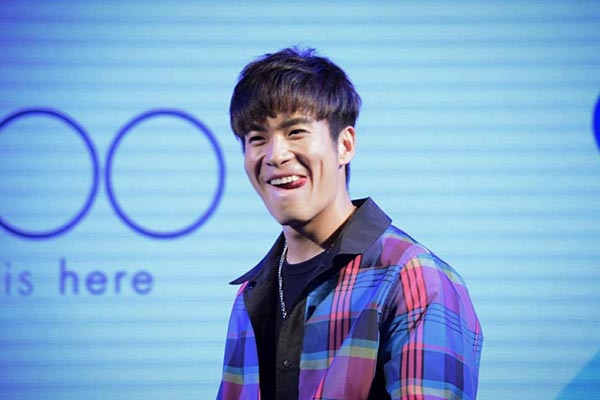 อาเล็ก ธีรเดช อาเล็ก ธีรเดช