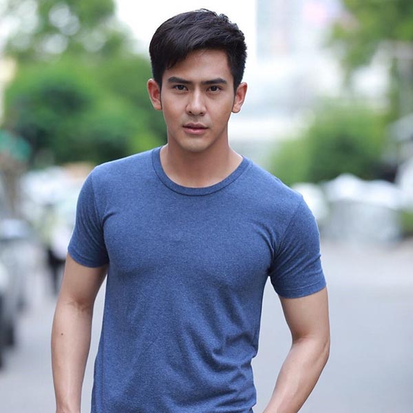 เชียร์ ฑิฆัมพร เชียร์ ฑิฆัมพร