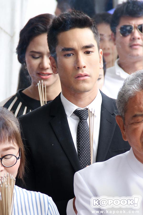 ณเดชน์ แมท ภีรนีย์ ยัยตัวร้ายกับนายต่างดาว ณเดชน์ แมท ภีรนีย์ ยัยตัวร้ายกับนายต่างดาว