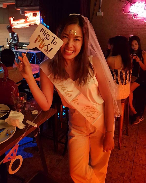 ลีโอ พุฒิ แต่งงาน, ลีโอ พุฒิ แต่งงาน,