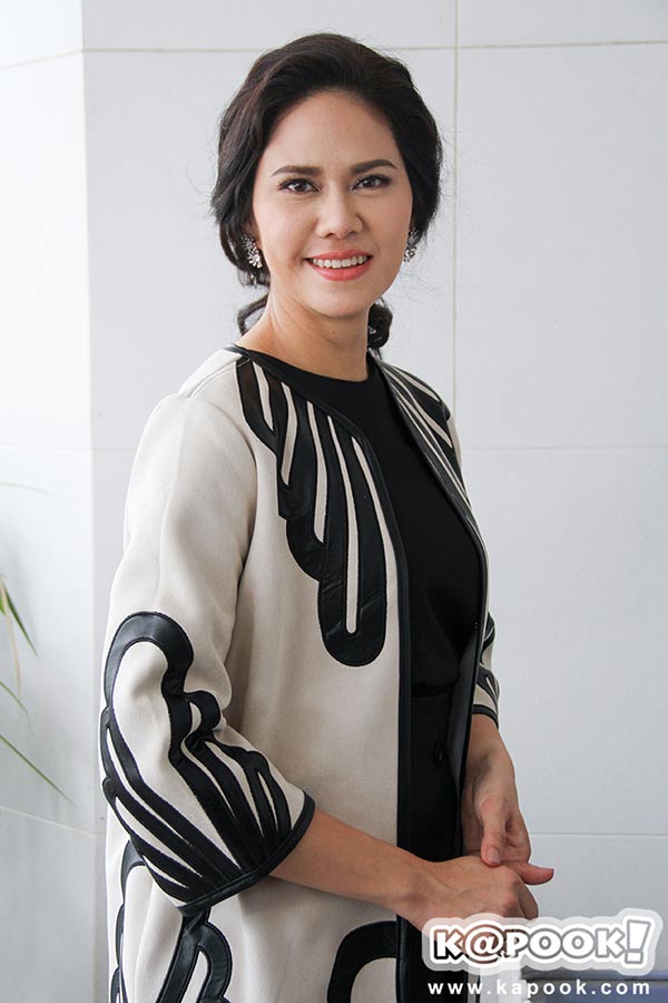 ณเดชน์ แมท ภีรนีย์ ยัยตัวร้ายกับนายต่างดาว ณเดชน์ แมท ภีรนีย์ ยัยตัวร้ายกับนายต่างดาว
