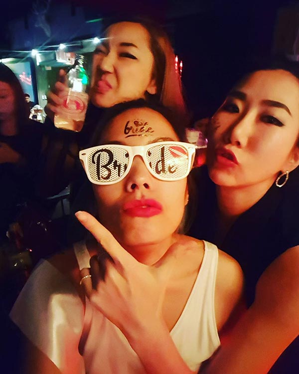 ลีโอ พุฒิ แต่งงาน, ลีโอ พุฒิ แต่งงาน,