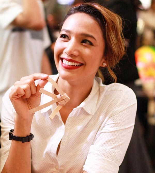 นุ่น ศิรพันธ์ เอ๋ มณีรัตน์ นุ่น ศิรพันธ์ เอ๋ มณีรัตน์