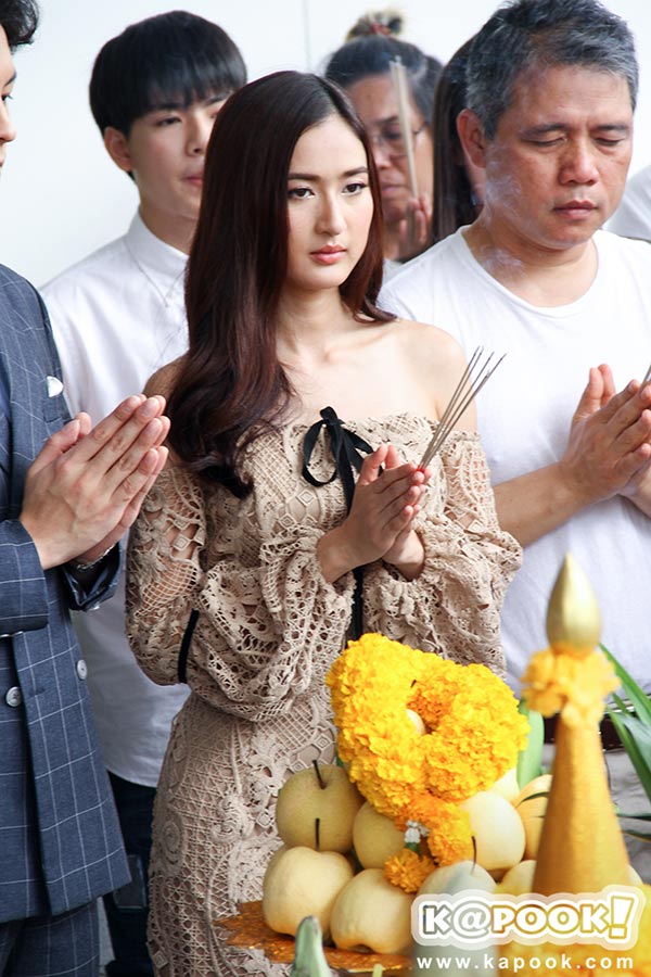 ณเดชน์ แมท ภีรนีย์ ยัยตัวร้ายกับนายต่างดาว ณเดชน์ แมท ภีรนีย์ ยัยตัวร้ายกับนายต่างดาว