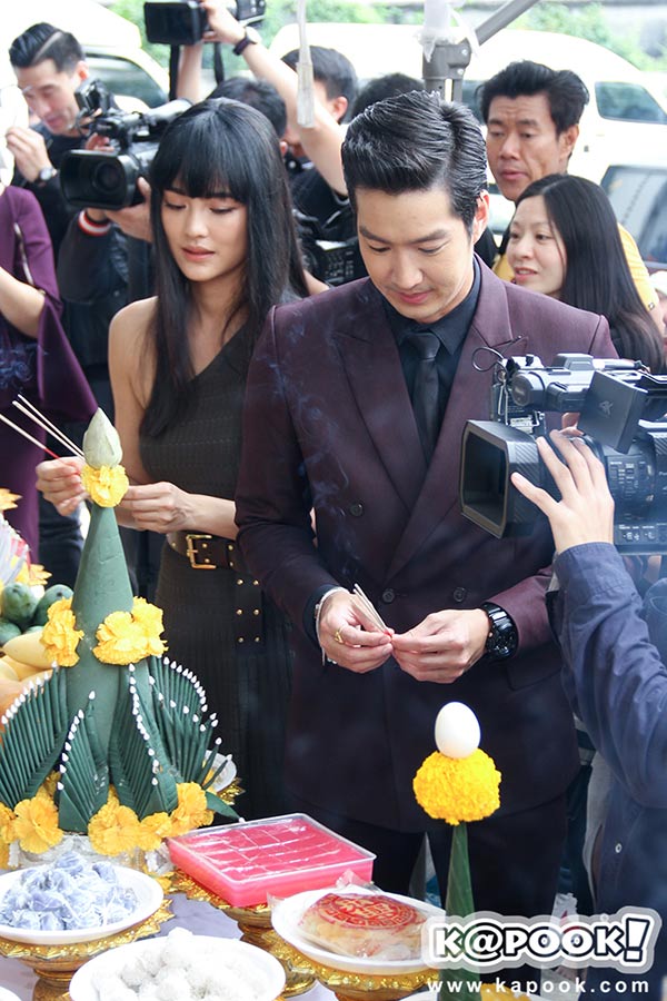 ณเดชน์ แมท ภีรนีย์ ยัยตัวร้ายกับนายต่างดาว ณเดชน์ แมท ภีรนีย์ ยัยตัวร้ายกับนายต่างดาว