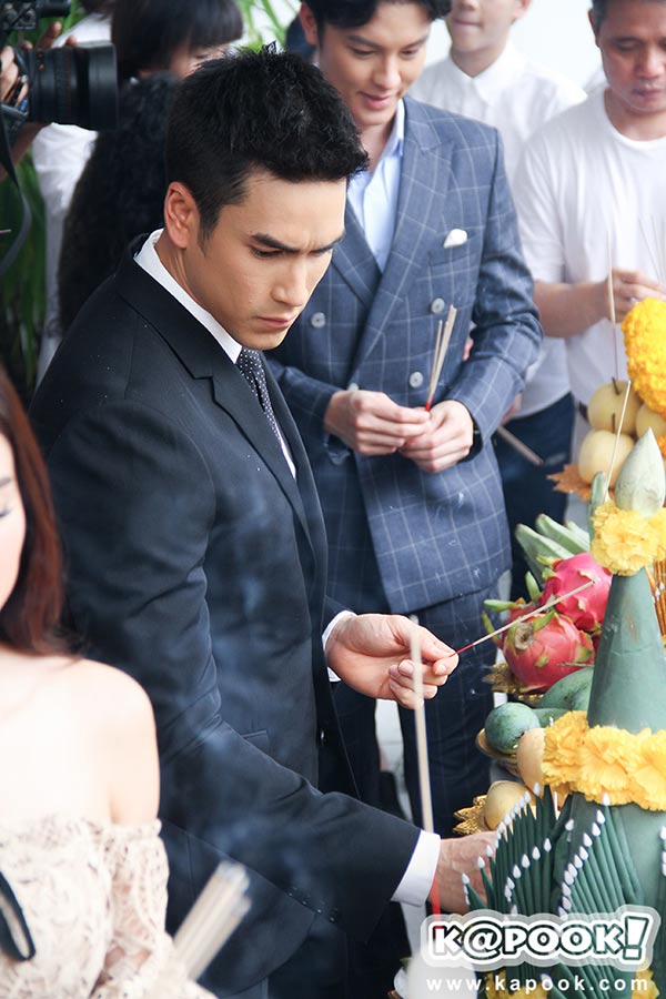 ณเดชน์ แมท ภีรนีย์ ยัยตัวร้ายกับนายต่างดาว ณเดชน์ แมท ภีรนีย์ ยัยตัวร้ายกับนายต่างดาว