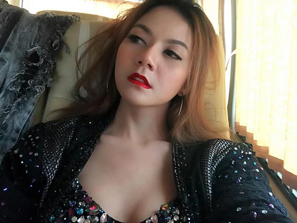 จ๊ะ อาร์สยาม จ๊ะ อาร์สยาม