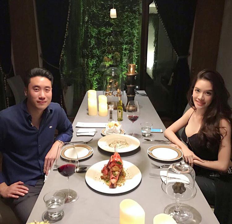 เกรซ กาญจน์เกล้า เกรซ กาญจน์เกล้า