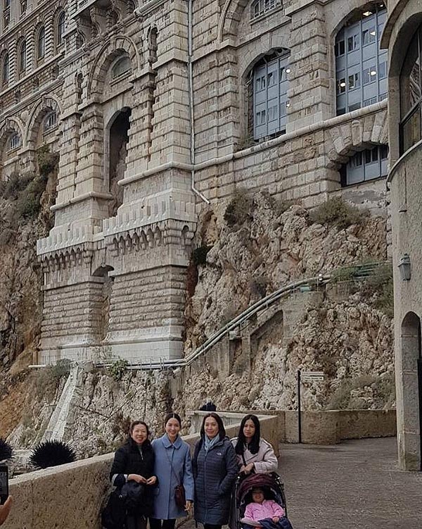 แอฟ ทักษอร แอฟ ทักษอร