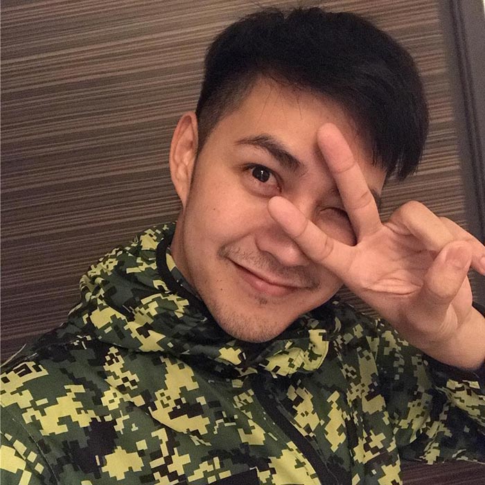 แอมป์ พีรวัศ แอมป์ พีรวัศ