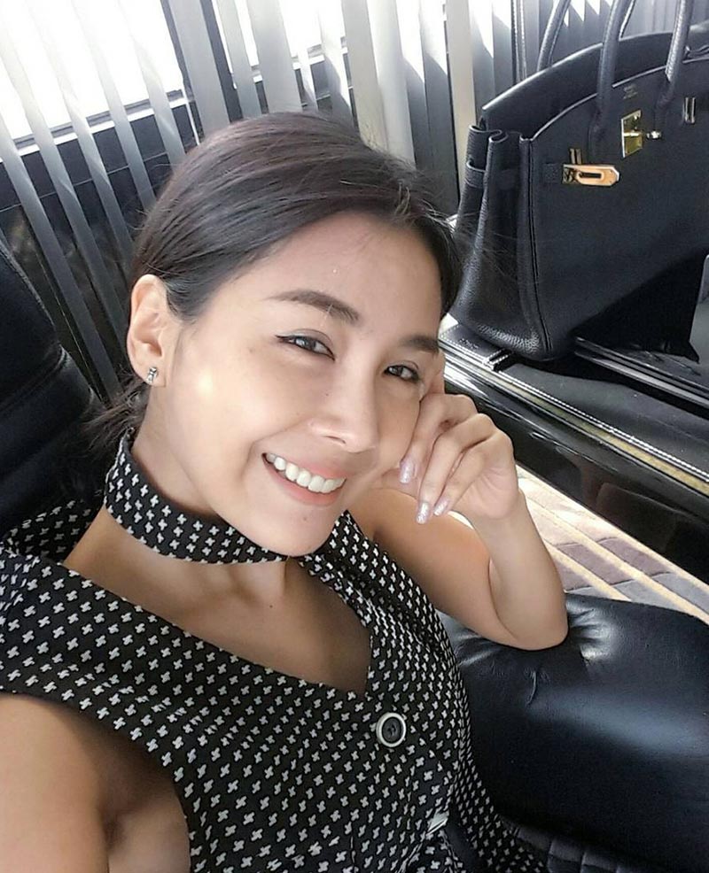 แอ๊นท์ บัวศรีฟ้า แอ๊นท์ บัวศรีฟ้า