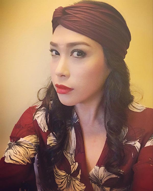 ทราย เจริญปุระ ทราย เจริญปุระ