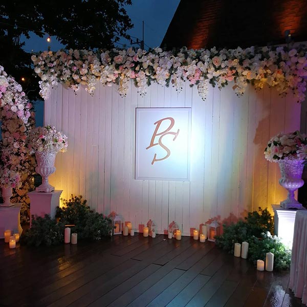 ชาคริต แย้มนาม แอน ภัททิรา ชาคริต แย้มนาม แอน ภัททิรา