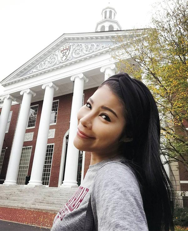 ขวัญ อุษามณี ขวัญ อุษามณี