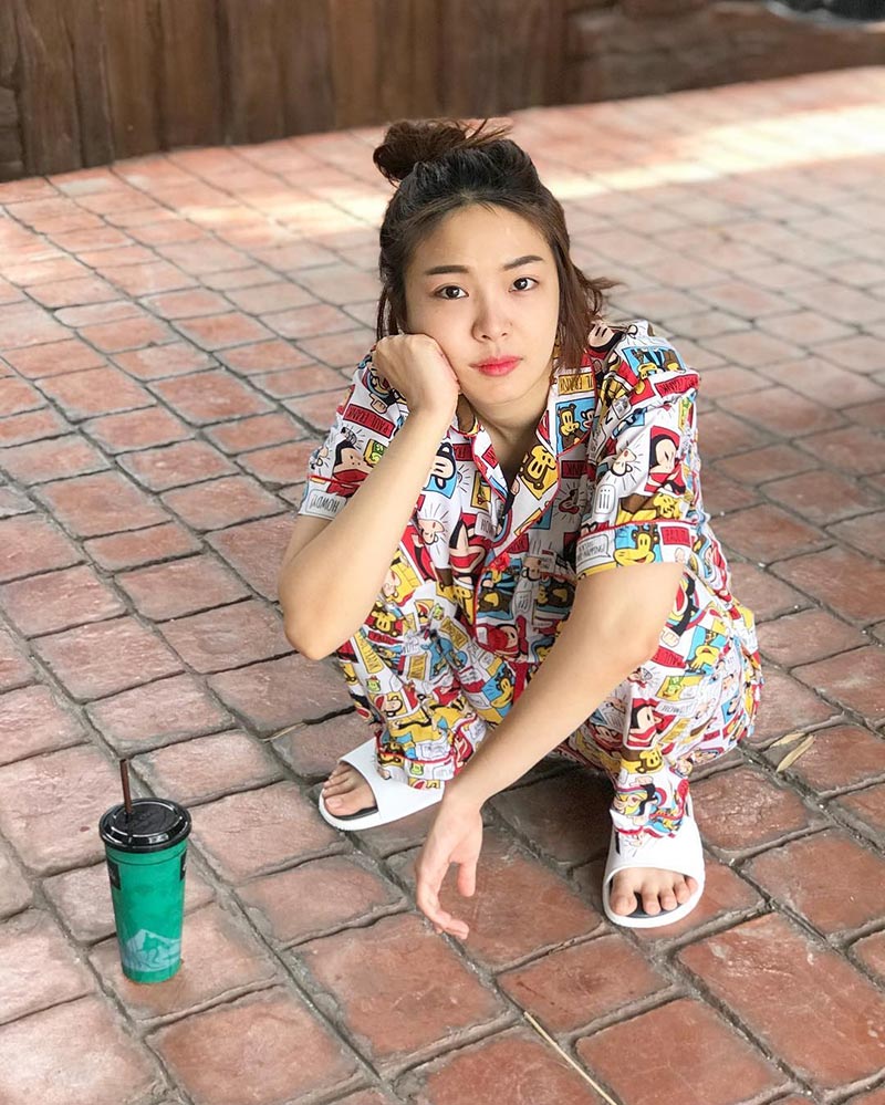 หญิงแย้ นนทพร หญิงแย้ นนทพร