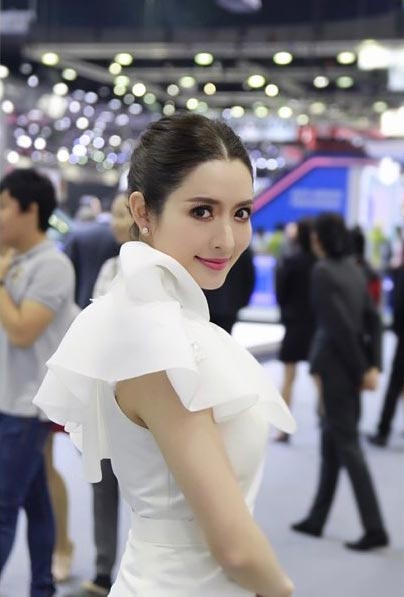 แอฟ สงกรานต์ แอฟ สงกรานต์