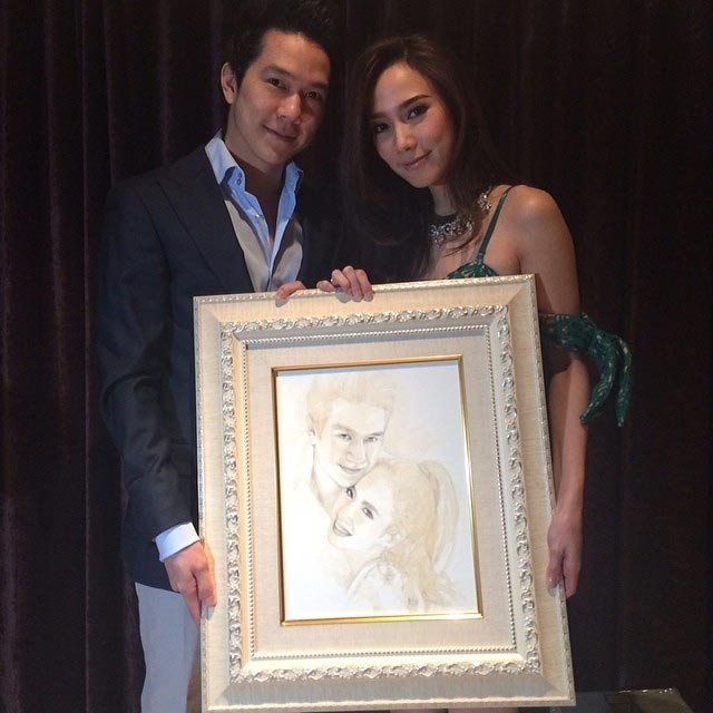 อั้ม แอมป์ อั้ม แอมป์