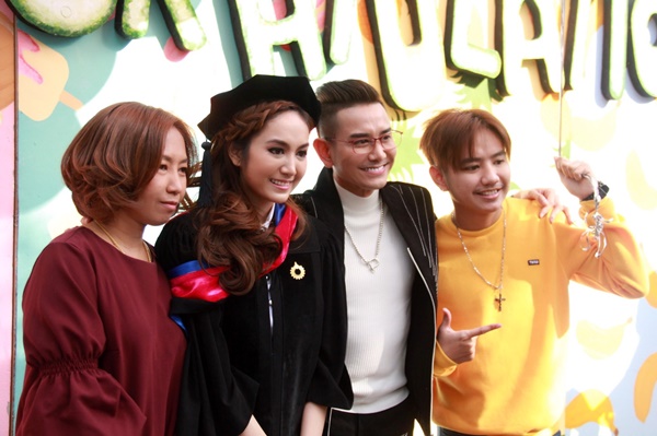 เอ ไชยา น้องแป้ง เอ ไชยา น้องแป้ง