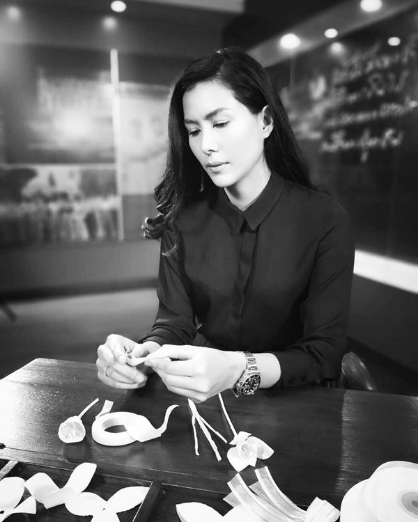 เชอรี่ เข็มอัปสร สิริสุขะ เชอรี่ เข็มอัปสร สิริสุขะ