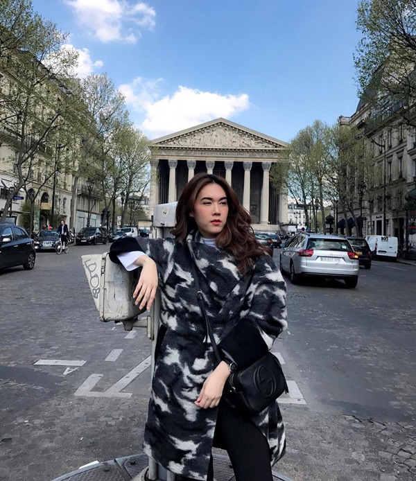 เมย์ ปทิดา อั้ม ไฮโซฟลุค เมย์ ปทิดา อั้ม ไฮโซฟลุค