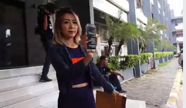 ดีเจกบ ดีเจกบ