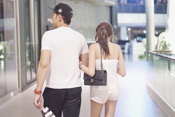 แอมป์ พีรวัศ แอมป์ พีรวัศ