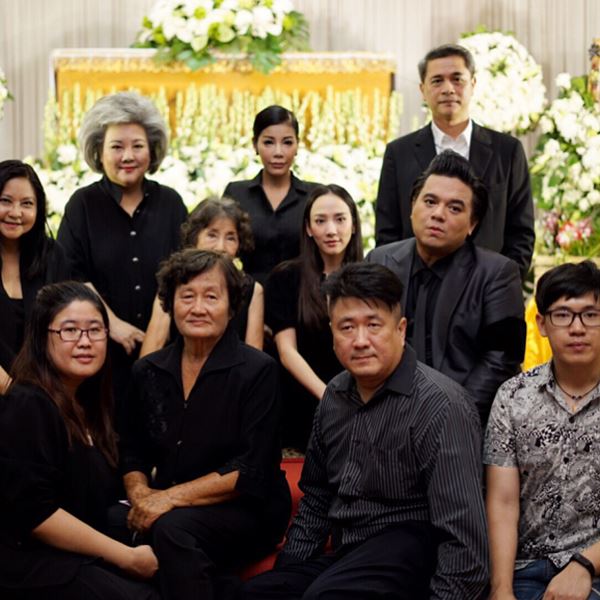 คุณเสาว์ คุณเสาว์