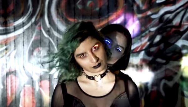 ขนตาเรืองแสง ขนตาเรืองแสง