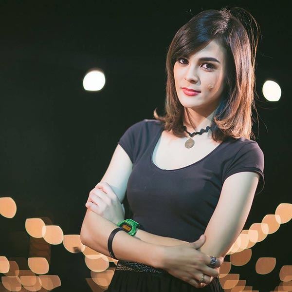 เอมี่ อาเมเรีย จาคอป ประวัติ เอมี่ อาเมเรีย จาคอป ประวัติ